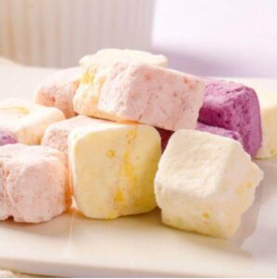 Freeze-Dried Mix Yogurt Bites (45g) — Strawberry & Cherry | مكس زبادي مقرمش | NUKHA