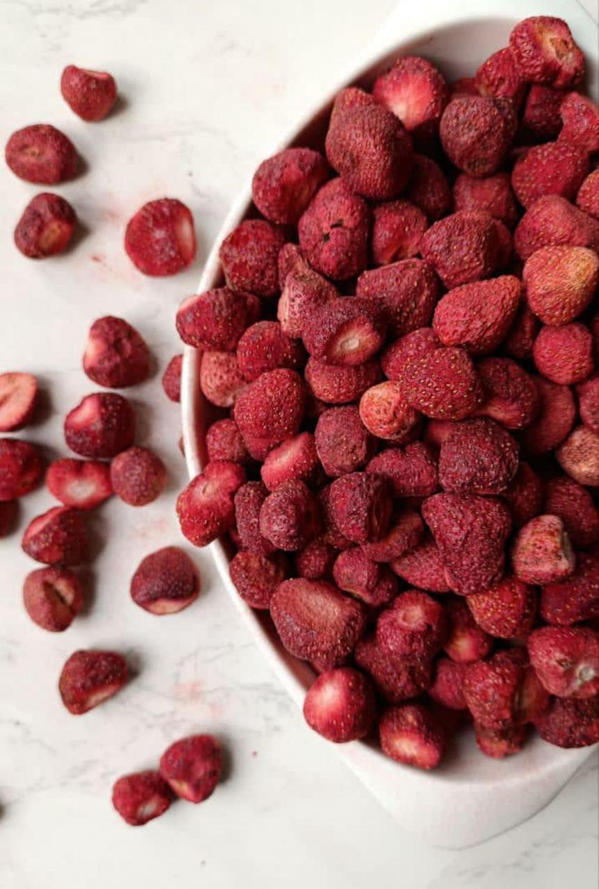 Freeze-Dried Sugared Strawberry (50g) — Sweet Crunchy Bites | NUKHA
